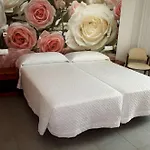 萨格塔酒店 普拉加德阿罗