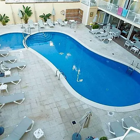 S'agoita Hotel